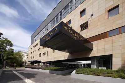 Royal Tulip Sand Hotel